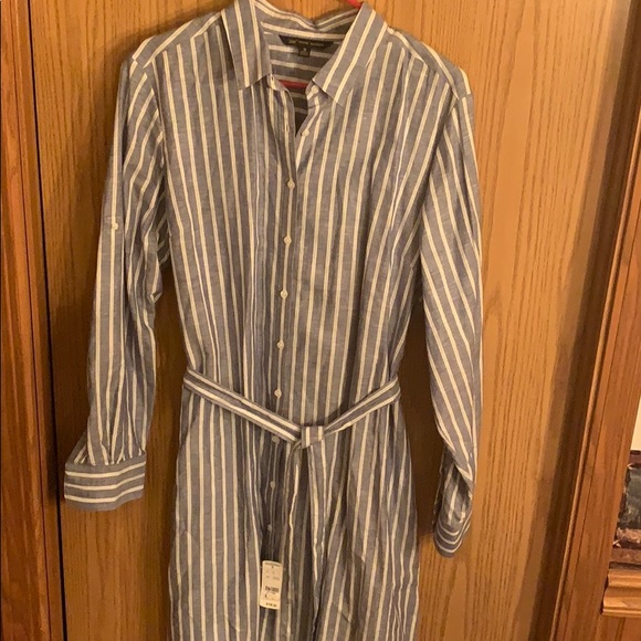 Brooks Brothers women’s shirt dress - Picture 4 of 5
